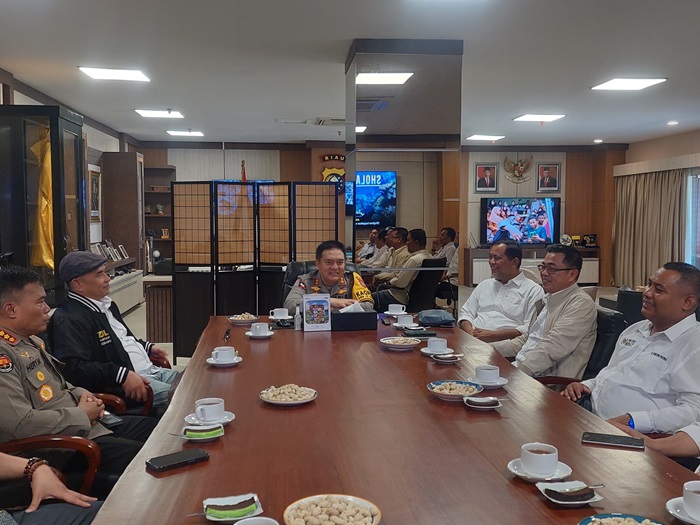 Silaturahmi Dengan Polda Riau, Siap Bersinergi dan Dukung Program PWI Riau